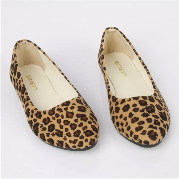 One left! Leopard Animal Print Ballet Flat Size 7 - Picture 3 of 7